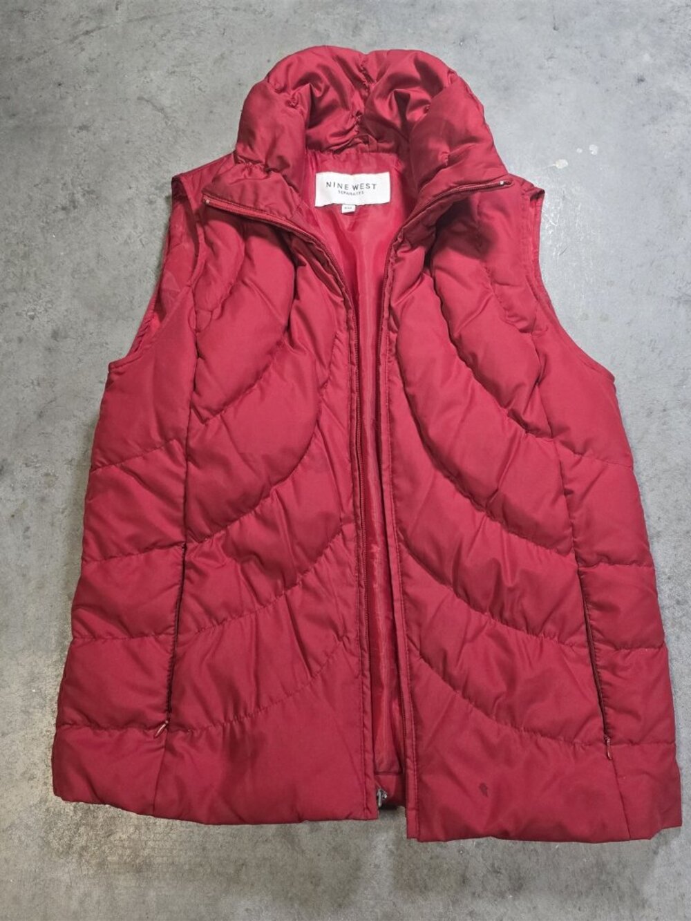 Nine West Separates Chevron Quilted Down Puffer Vest Red - Womens S